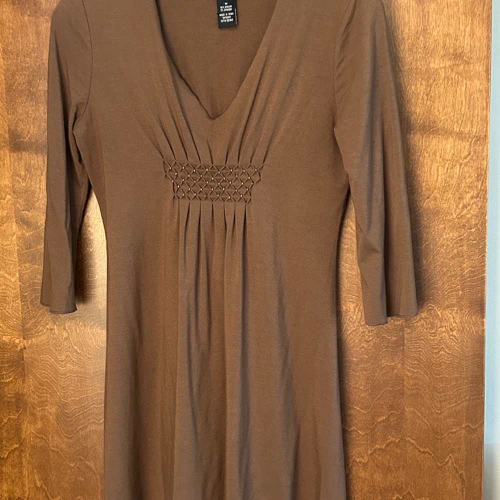 BCBGMaxAzria Brown Top, Compliment figure, Size M, Like New, worn 2 times - Picture 10 of 16